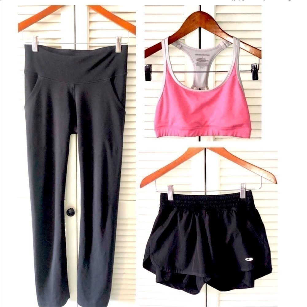 Free2b Country, Champion and Marika Workout Small